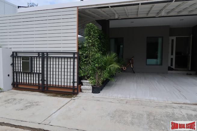 The Edition rama 9 Pattanakarn | Large Three Bedroom House with Private Plunge Pool + Extras for Rent-1