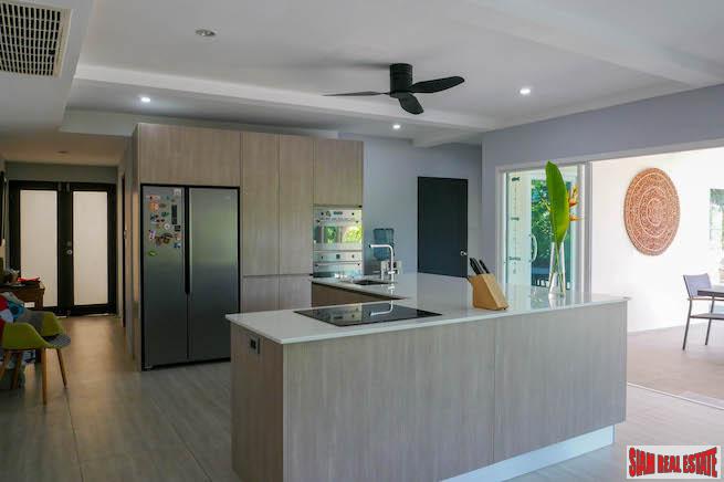 Spacious Single Storey Five Bedroom Pool Villa with Roof Terrace for Sale in Chalong-10