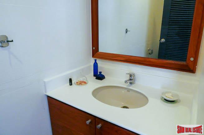 Spacious Single Storey Five Bedroom Pool Villa with Roof Terrace for Sale in Chalong-17