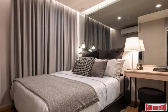 New High-Rise Condo by Leading Thai Developers at the Trendy Area of Ari, only 100 metres to the BTS - 2 Bed Units-8