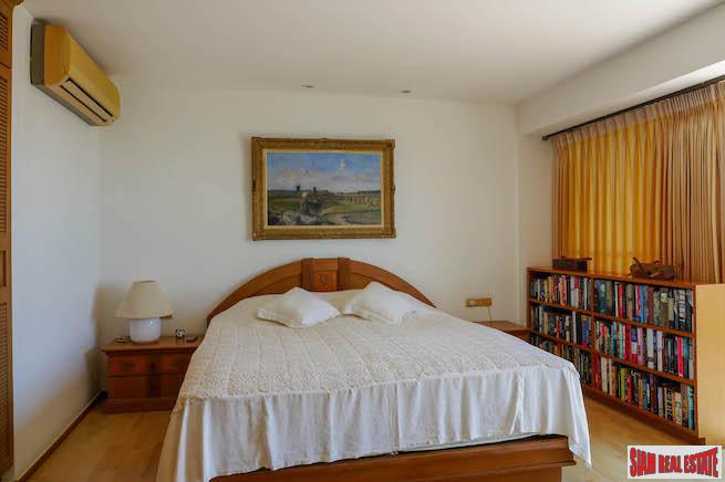Vanich Bayfront Ville | Amazing Sea Views of Ao Yon Bay and Racha Islands from this Three Bedroom House for Sale-17