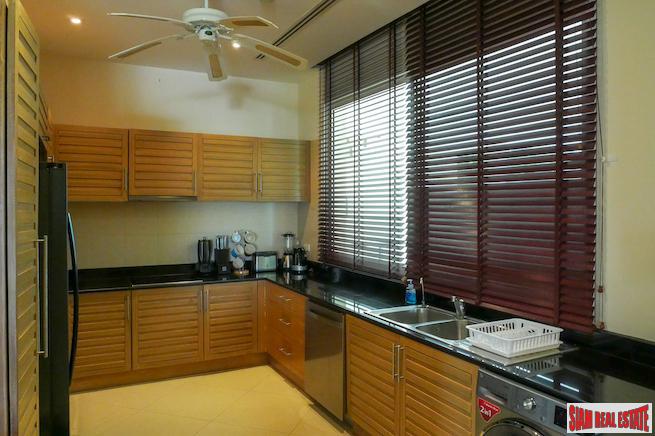 Layan Gardens | Spacious Three Bedroom Condo with Partial Sea Views in a Low Density Development-8