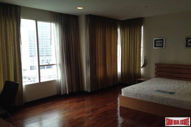 Wilshire | Large Two Bedroom Condo for Rent Close to BTS Phrom Phong-11