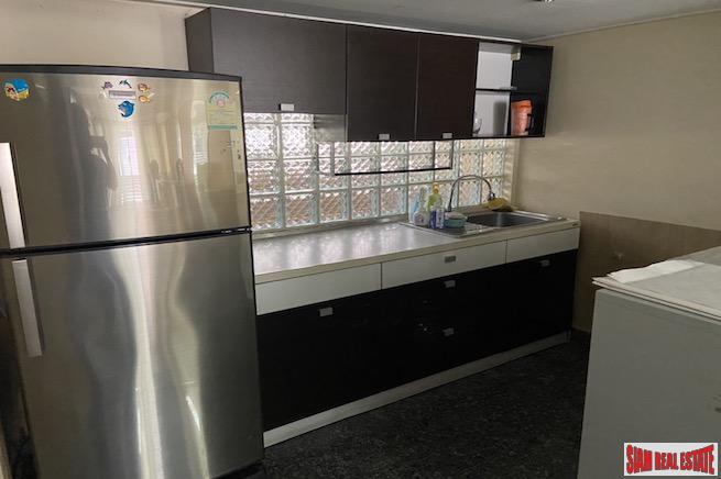 Spacious Three Bedroom, Three Storey House for Rent only 800 Meters from BTS Ekkamai-1