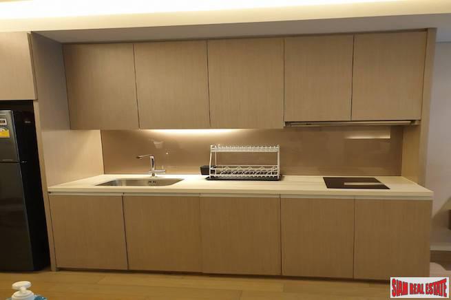 Mode Sukhumvit 61 | Big One Bedroom for Rent in a Low Rise Building Near BTS Ekkamai-24
