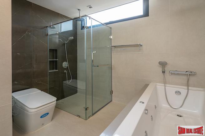 Baan 365 Rama 3 | Elegant & Luxurious Four Bedroom House for Sale in a New Gated Community-9