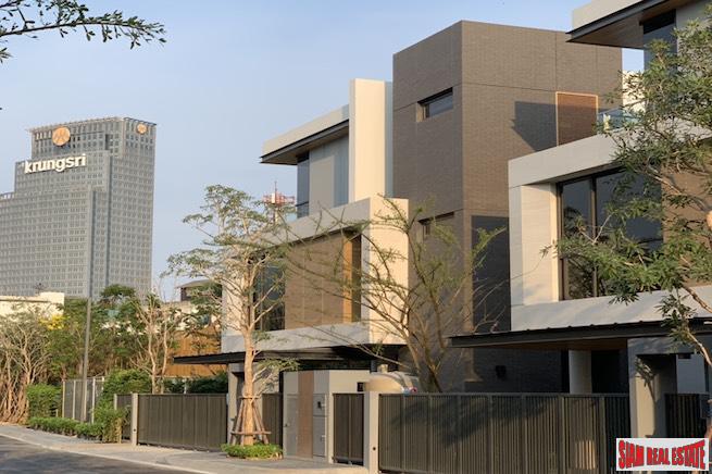 Baan 365 Rama 3 | Elegant & Luxurious Four Bedroom House for Sale in a New Gated Community-23