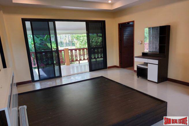 Nice Three Bedroom Single Storey House with Spacious Yard for Sale in Mission Hills-12