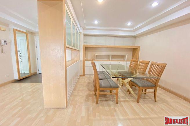 Royal Castle Sukhumvit 39 | Spacious Three Bedroom Condo with Built-in Furniture for Rent in Phrom Phong-13