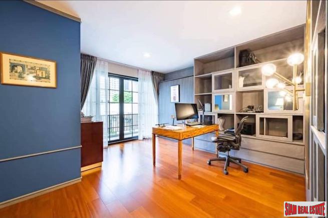 Quarter 31 | Four Bedroom Top-Class Courtyard Villa for Rent in Phrom Phong-15