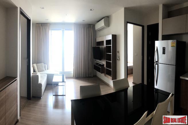 Rhythm Sathorn | Furnished Two Bedroom Condo with Beautiful City Views for Rent in Sathorn-9