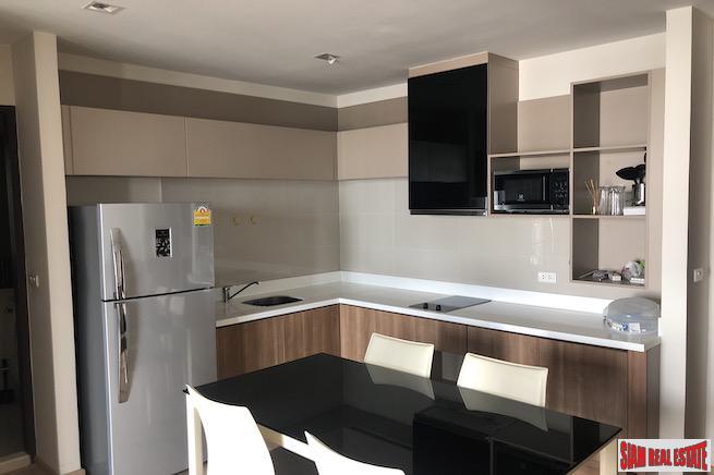Rhythm Sathorn | Furnished Two Bedroom Condo with Beautiful City Views for Rent in Sathorn-8