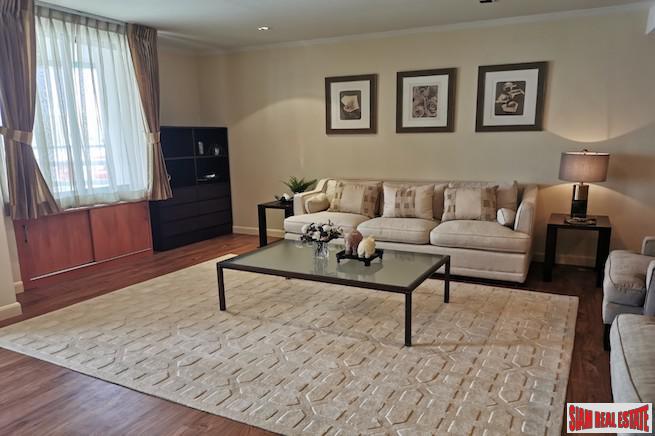 Las Colinas | Elegant & Spacious Two Bedroom Condo for Sale in Asoke-0