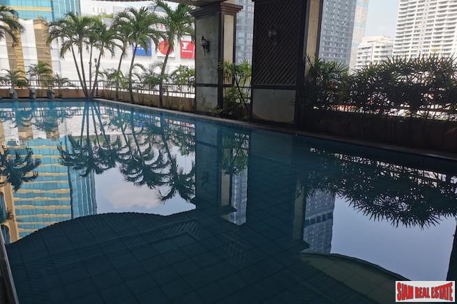 Las Colinas | Elegant & Spacious Two Bedroom Condo for Sale in Asoke-18