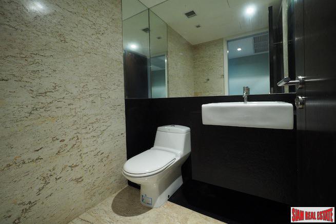 The Pano | Exceptional River Views from this Three Bedroom Corner Condo for Rent in Surasak-15