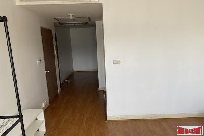 Baan Sukhumvit 36 | Large Two Bedroom Condo for Rent in Thong Lo with Unblocked City Views-21