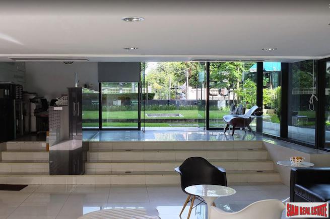 D65 | Comfortable One Bedroom Condo in a Low Rise Building for Sale in Ekkamai-8