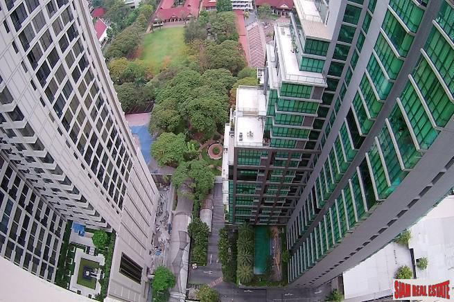 Grand Parkview Asoke | Large Two Bedroom with Huge Private Terrace for Sale-9