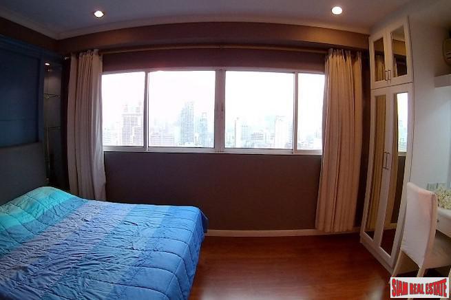 Grand Parkview Asoke | Large Two Bedroom with Huge Private Terrace for Sale-19