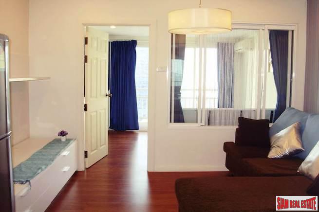 Grand Parkview Asoke | Comfortable One Bedroom Condo on the 27th Floor for Sale-10