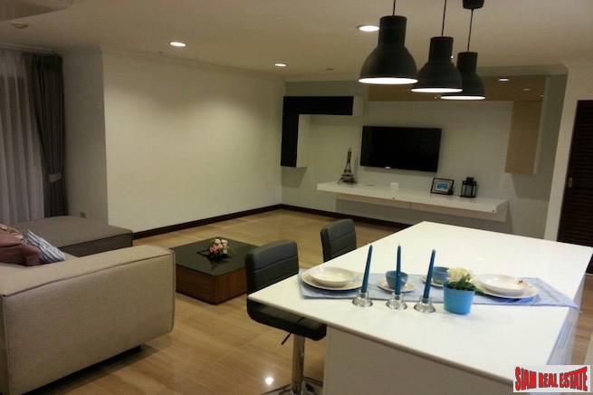 Richmond Palace Condominium | Bright & Peaceful Three Bedroom Corner Unit for Sale in Phrom Phong-6