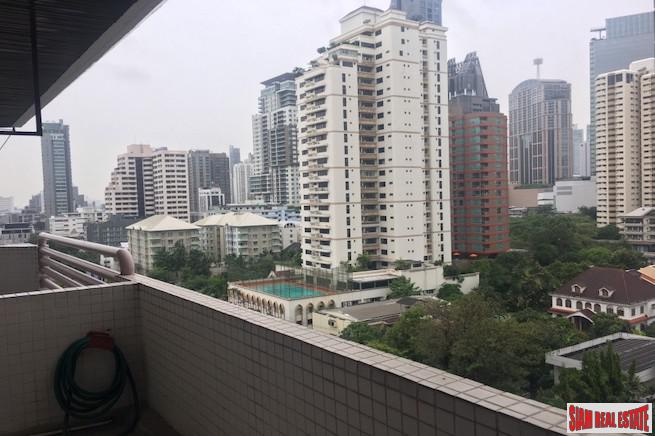 Richmond Palace Condominium | Bright & Peaceful Three Bedroom Corner Unit for Rent in Phrom Phong-0