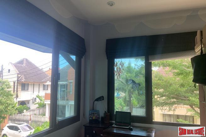 Chalong Park View | Large Two Storey Three Bedroom Home for Sale in a Quiet Peaceful Area-8