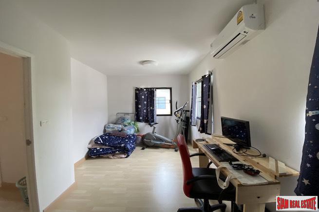 The Connect 35 | Large Two Bedroom Bright & Comfortable Townhouse for Sale in Phatthanakan-18