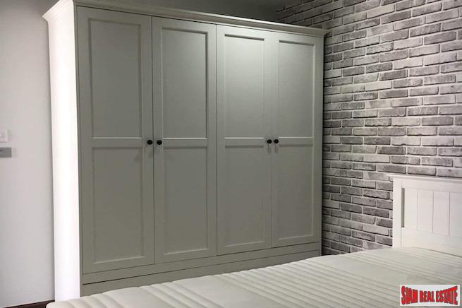 Icon 3 | Newly Renovated One Bedroom Condo on 21st Floor for Sale in Thong Lo-6