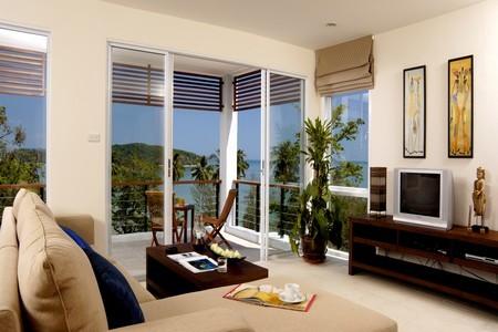 East Ocean Villas | Luxury Apartment for Sale with Spectacular Ocean Views just 200 meters from the Beach.-3