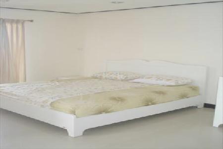 Richmond Palace | A beautiful Fully Furnish Two Bedroom in a Mid Sukhumvit-4