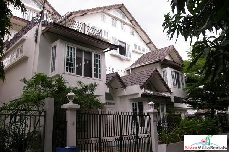 Spectacular Six Bedroom, Newly Renovated House for Rent, 500 sqm Residence at Sukhumvit 39-0
