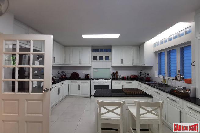 Spectacular Six Bedroom, Newly Renovated House for Rent, 500 sqm Residence at Sukhumvit 39-13