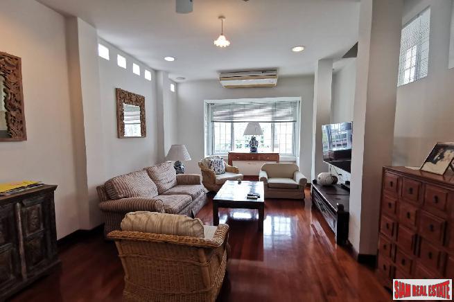 Spectacular Six Bedroom, Newly Renovated House for Rent, 500 sqm Residence at Sukhumvit 39-14