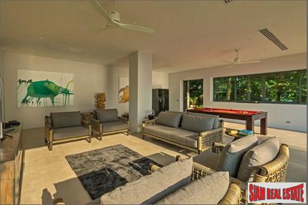 Baan Kata | Beautiful Modern Thai Villa with Unobstructed Sea Views For Sale-11