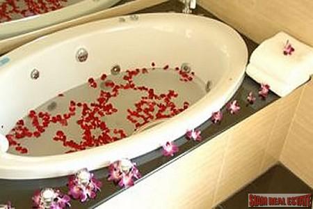 Tamarind Villas | Classy Four Bedroom House with Private Swimming Pool For Long Term Rent at Chalong-4