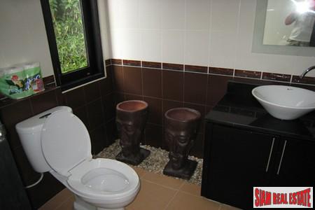 Modern Three Bedroom Pool Villa with Thai Style Guesthouse in Ao Por-15