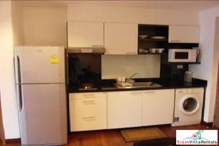 Serene environment, convenient location on Sukhumvit 55, Thong lo skytrain station