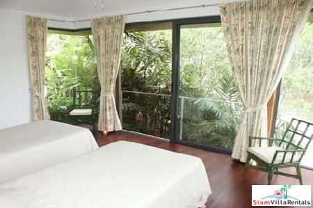 Luxury Pool Villas with Four Bedrooms in a Private Estate near Rawai Beach-11