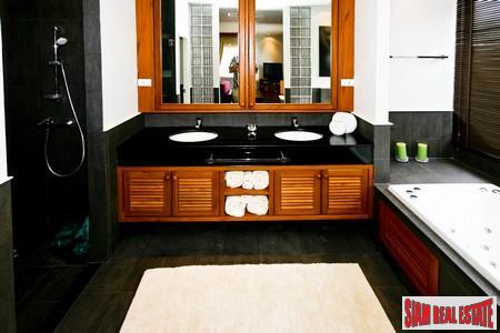 Grove Gardens Townhome | Modern Sea View 3 Bedroom Townhome on Golf Course in Cape Yamu-13