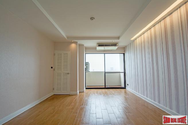 Casa Viva | Newly Renovated Stunning 3 Bed Corner Unit Condo at Ekkamai Soi 12-9
