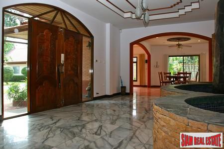 Spacious Three Bedroom House Plus Guest House in Rawai-7