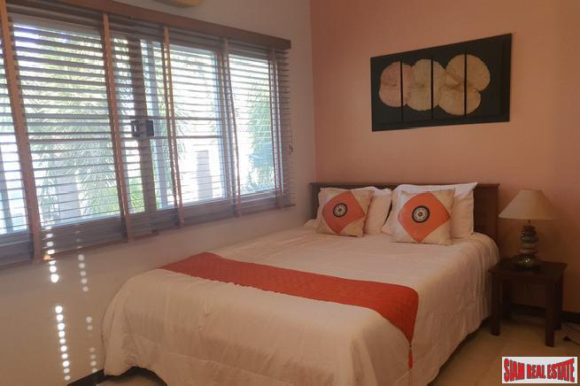Three Bedroom Townhome in Laguna-11