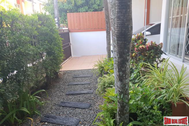 Three Bedroom Townhome in Laguna-4