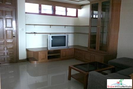 Sribumphen Condotel | Two Bedroom 5 mins to Lumpini MRT Station-1