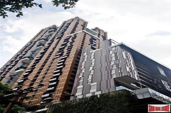 RENTED Two Minutes Walk To Radjadamri BTS Station,-21