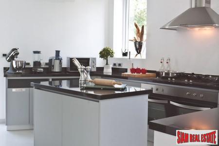 Villa Verde | Modern Luxury Five-Bedroom Villa in Rawai-5