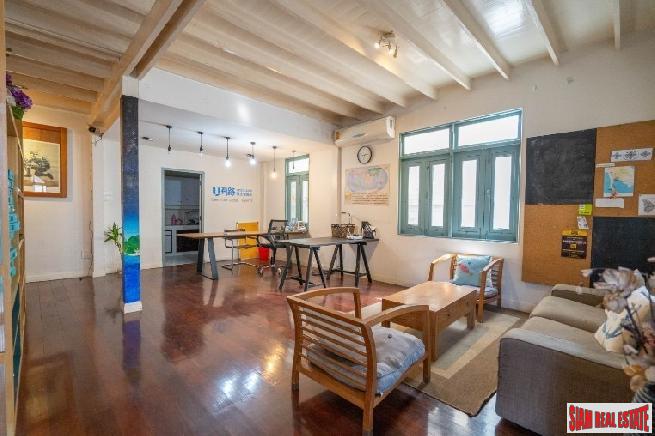 Three Bedroom 300 square meter Private House for Rent at Nana BTS-13