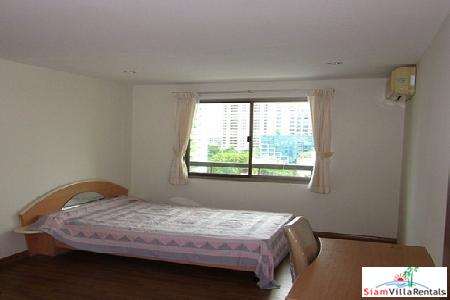 Royal Castle | Three bedroom 140 SQM Condo for Sale a Short Walk to BTS Phrom Phong-4